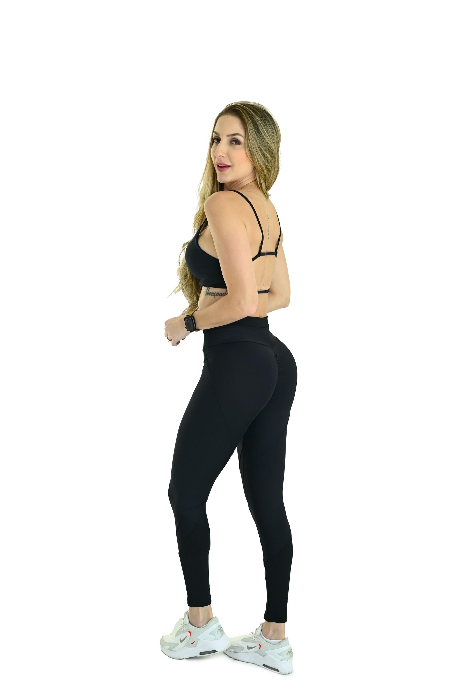 CONJUNTO DE CALÇA ADRIANA